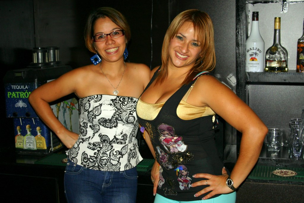 Scores Re-Opening Party a Sucess | Costa Rica Ticas Scores Re-Opening Party a Sucess | Costa Rica Ticas